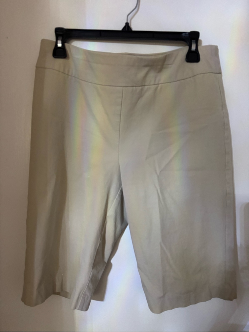 Chico's Light Beige Knee-Length Bermuda Shorts